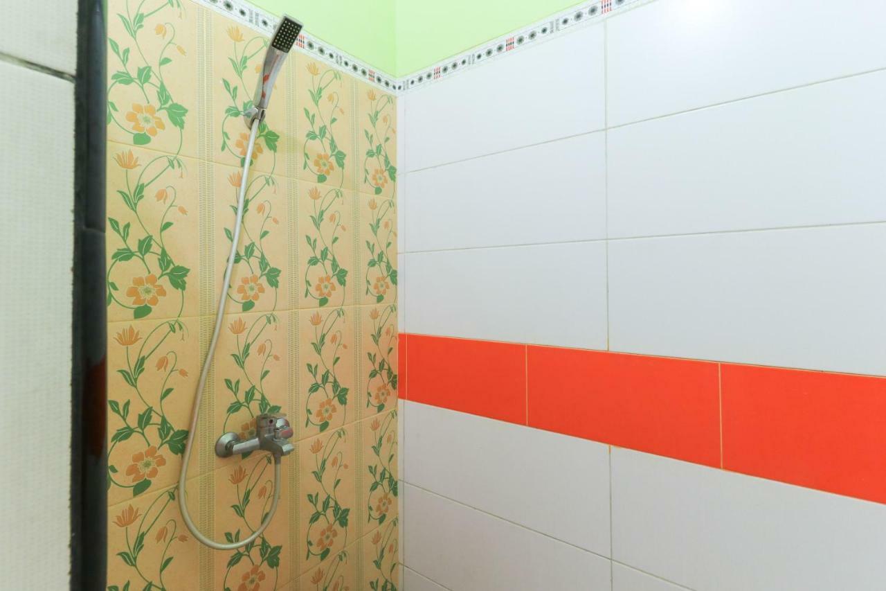 Naga Mas Hotel Mojokerto エクステリア 写真