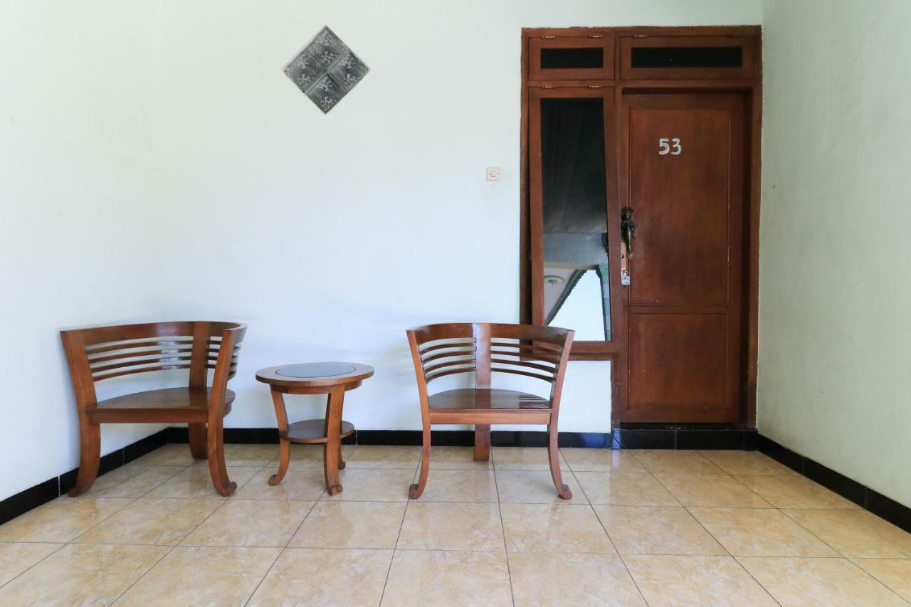 Naga Mas Hotel Mojokerto エクステリア 写真